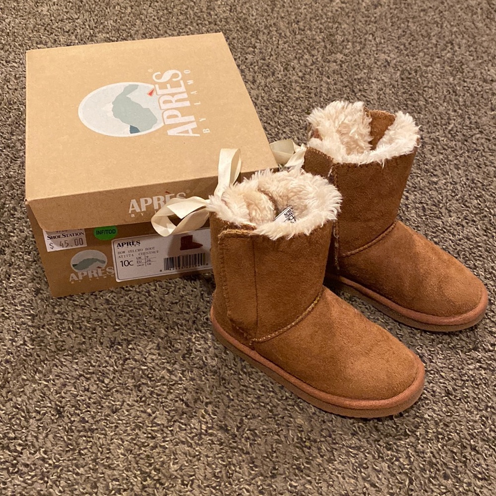 Apres Faux Fur Lined Toddler Boot